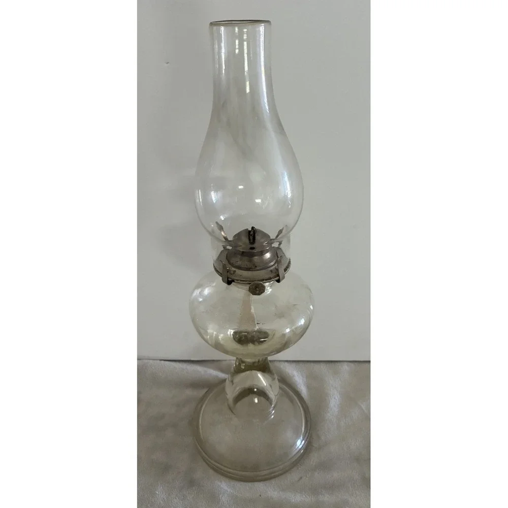 Vintage Kaadan Ltd. Glass Oil Lamp Hurricane Kerosene 18